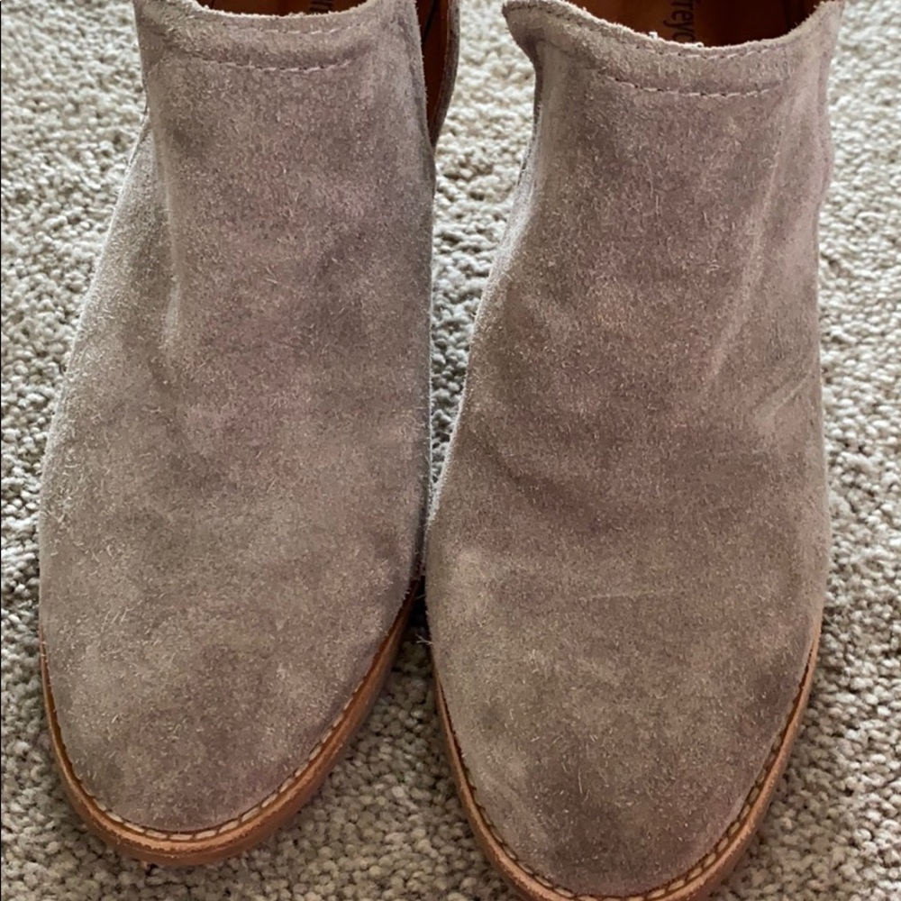 Booties - Picture 6 of 7